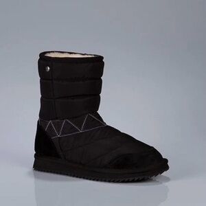 Brand New Koolaburra Black Box with Gold Logo